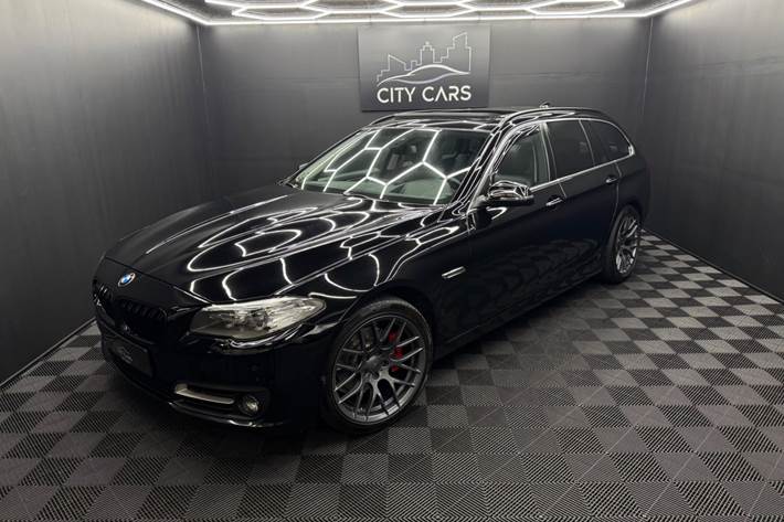 Sort BMW 520d fra 2015