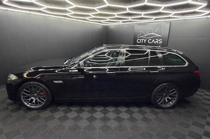 Sort BMW 520d fra 2015