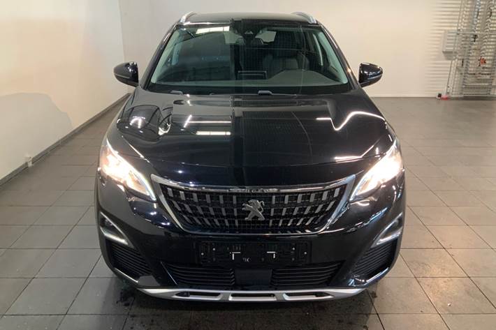Sort Peugeot 3008 fra 2019