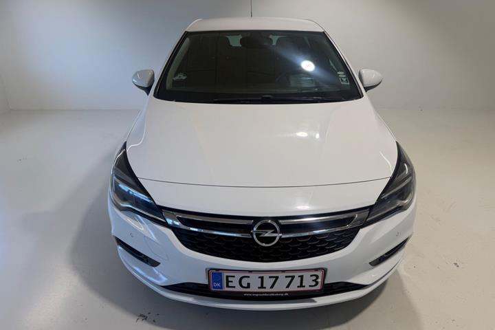 undefined Opel Astra fra 2017