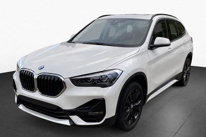 Hvid BMW X1 fra 2020