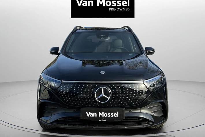 Sort Mercedes EQB250+ fra 2025