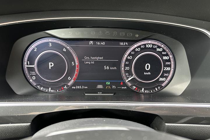 Hvid VW Tiguan Allspace fra 2016