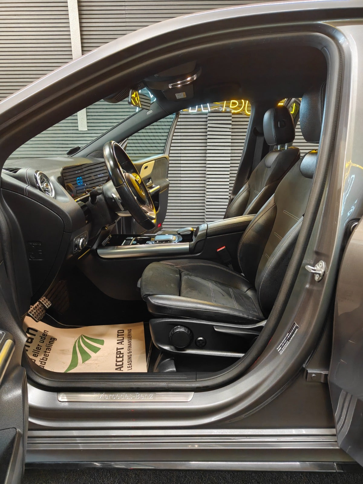 undefined Mercedes B250 e fra 2020 set indefra