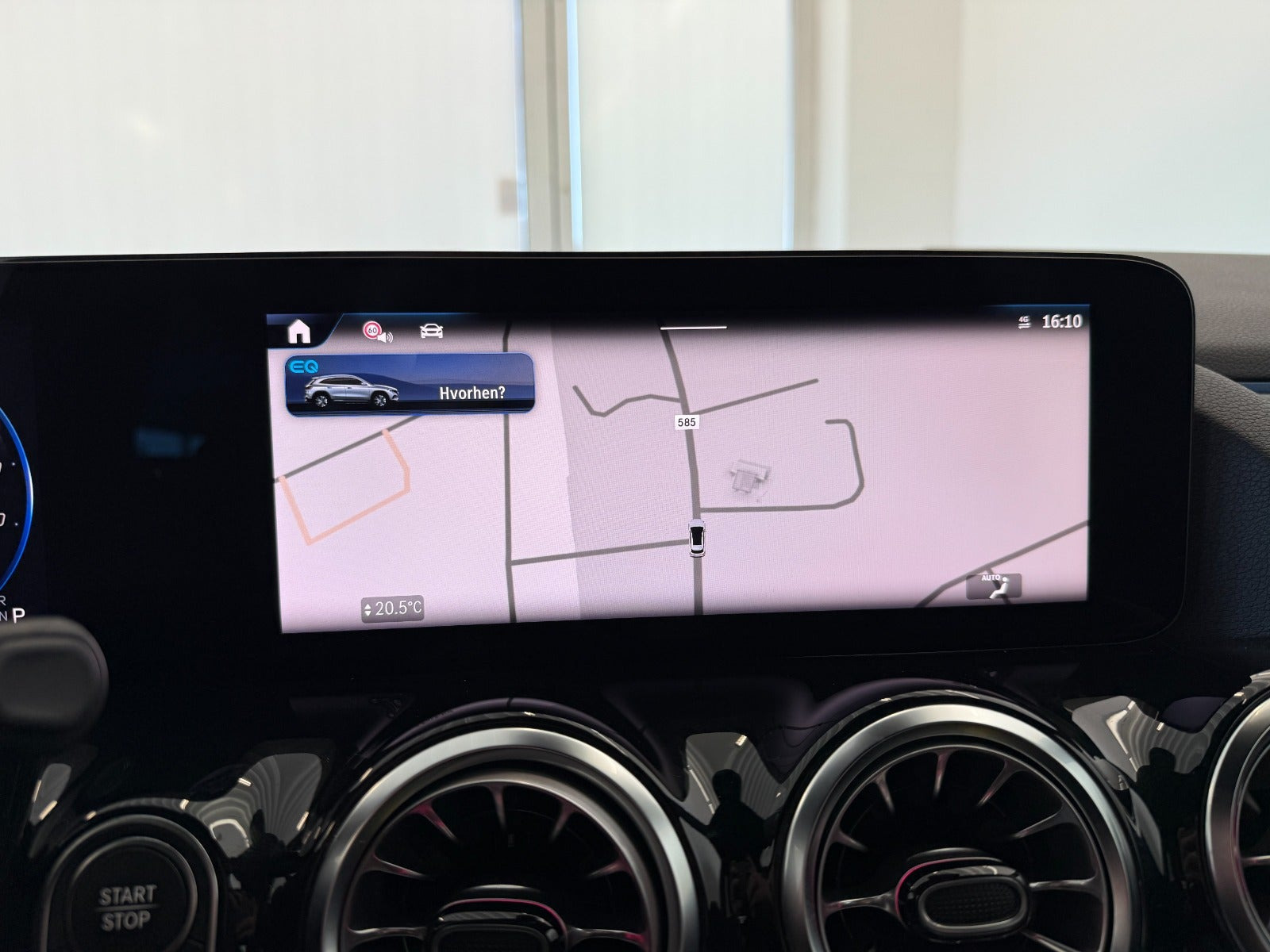 Sort Mercedes EQA250+ fra 2024