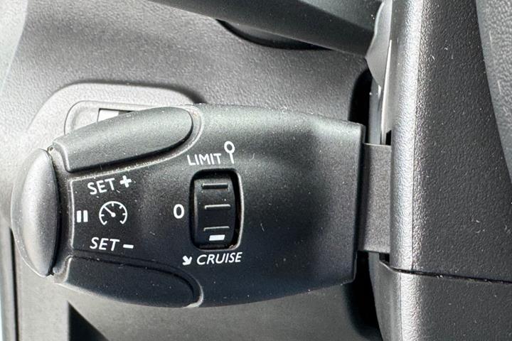 Hvid Toyota ProAce City fra 2021