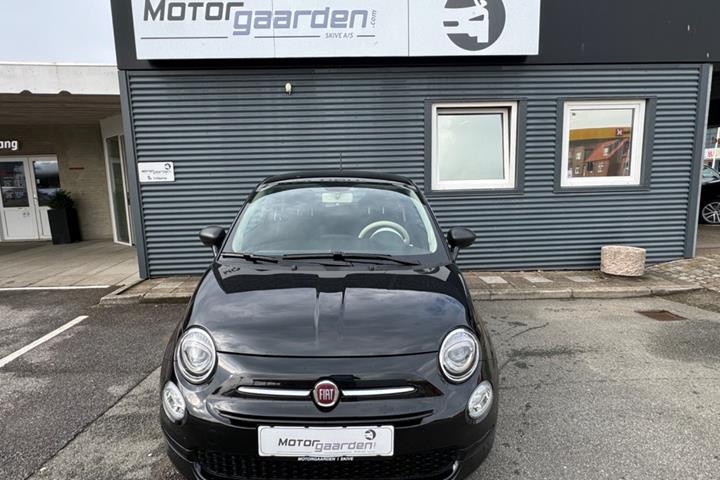 Sort Fiat 500 fra 2023