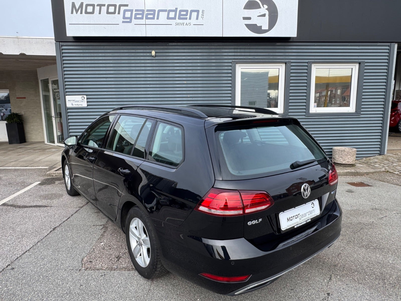 Sort VW Golf VII fra 2020
