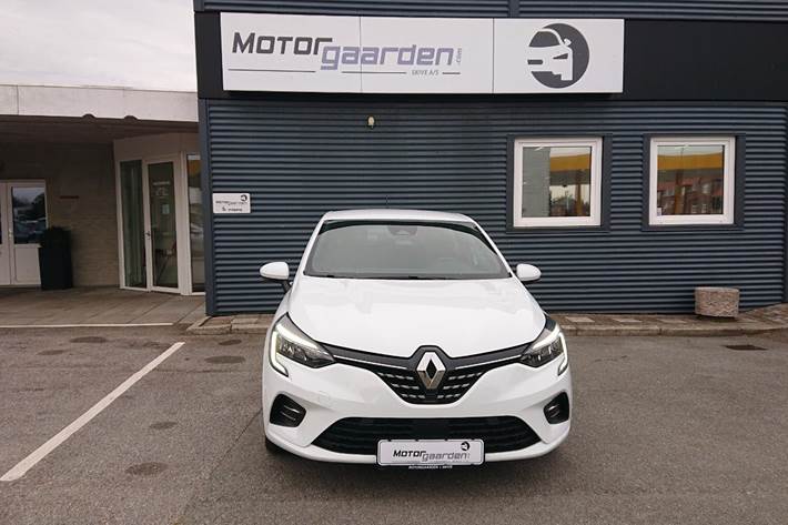 Hvid Renault Clio V fra 2023