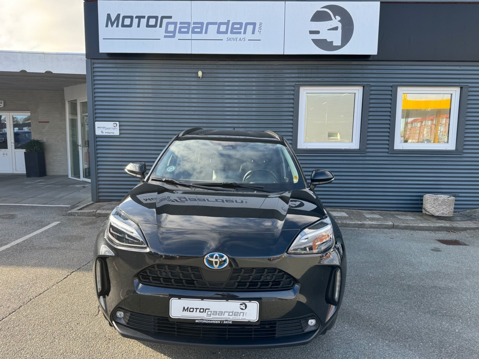 Sort Toyota Yaris Cross fra 2023