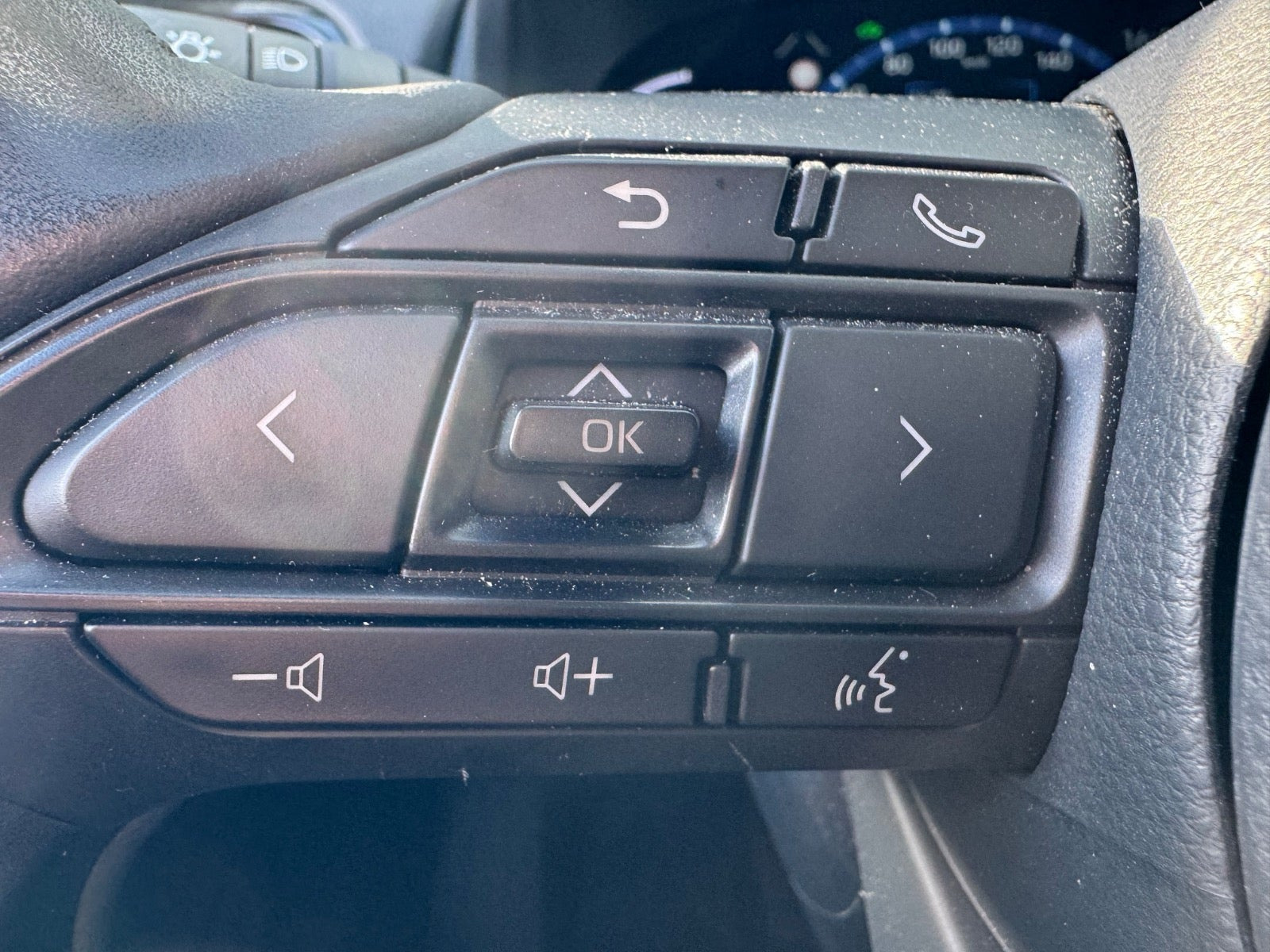Sort Toyota Yaris Cross fra 2023