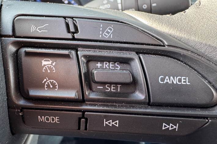 Sort Toyota Yaris Cross fra 2023