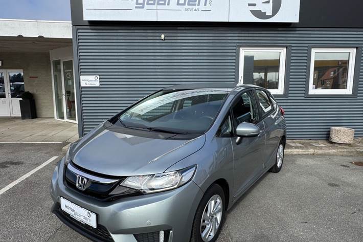 Grå Honda Jazz fra 2016