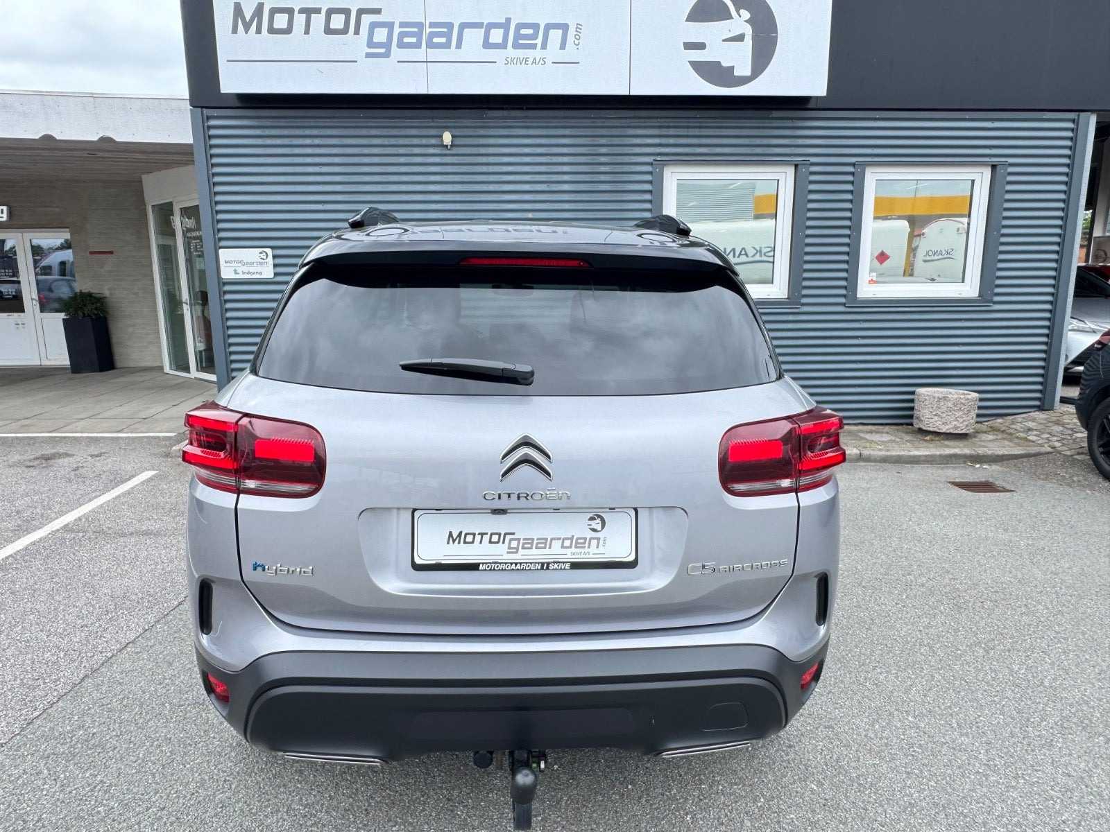 Grå Citroën C5 Aircross fra 2023