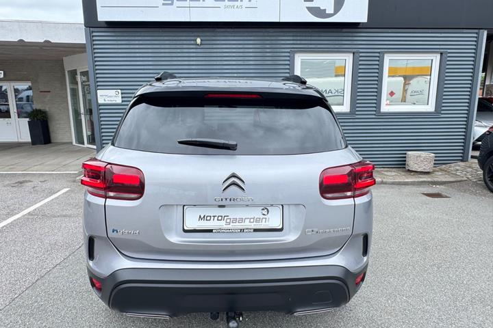 Grå Citroën C5 Aircross fra 2023