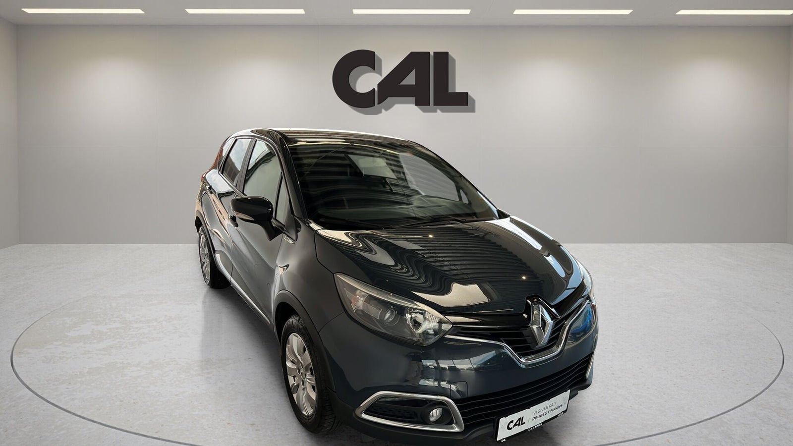 Blå Renault Captur fra 2014