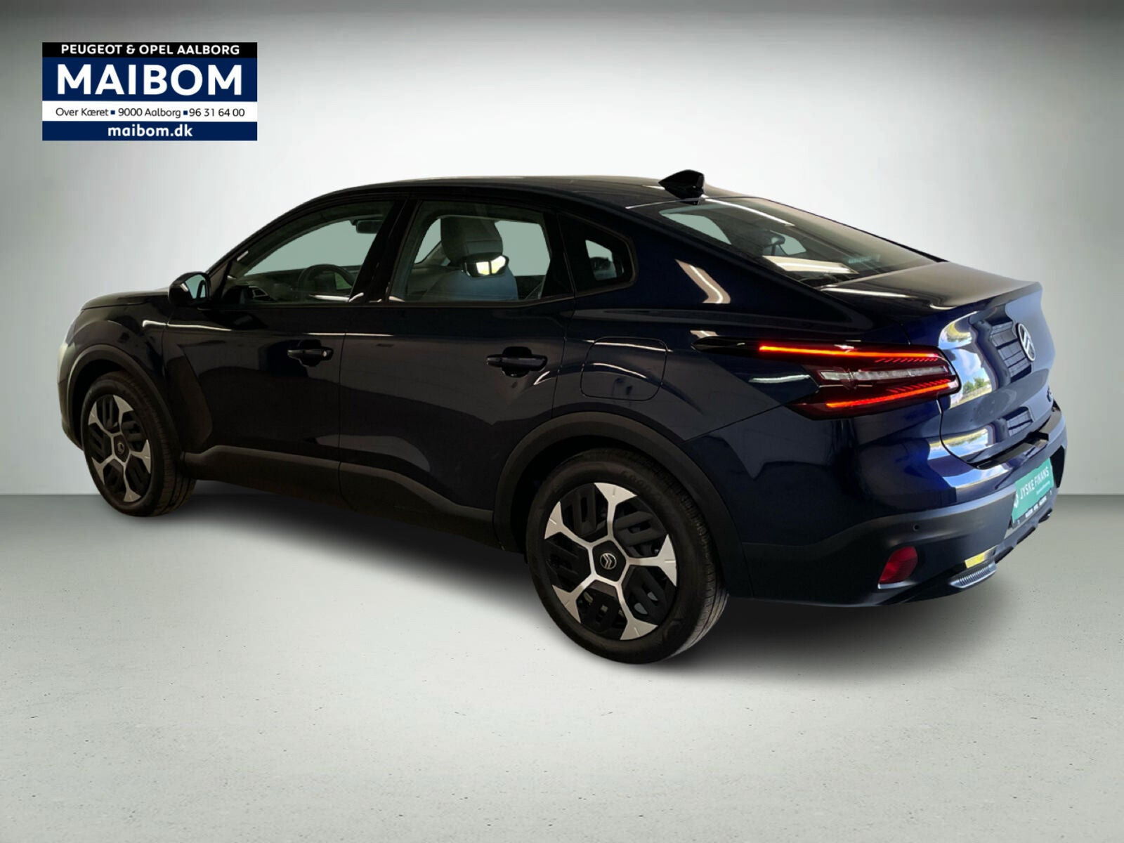 Blå Citroën ë-C4 X fra 2025