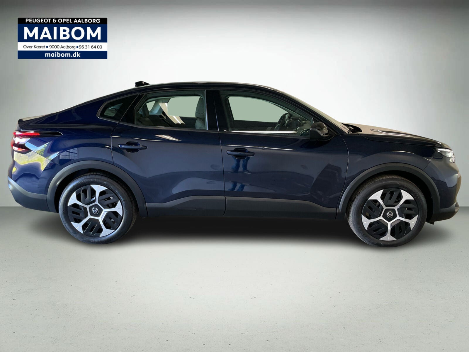Blå Citroën ë-C4 X fra 2025