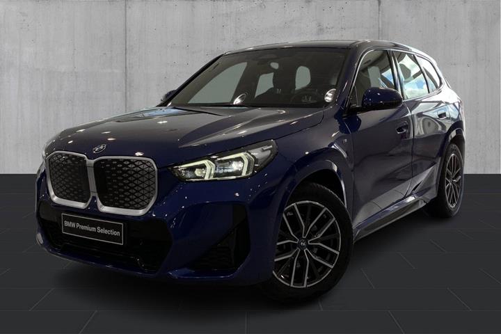 undefined BMW iX1 fra 2024 set udefra