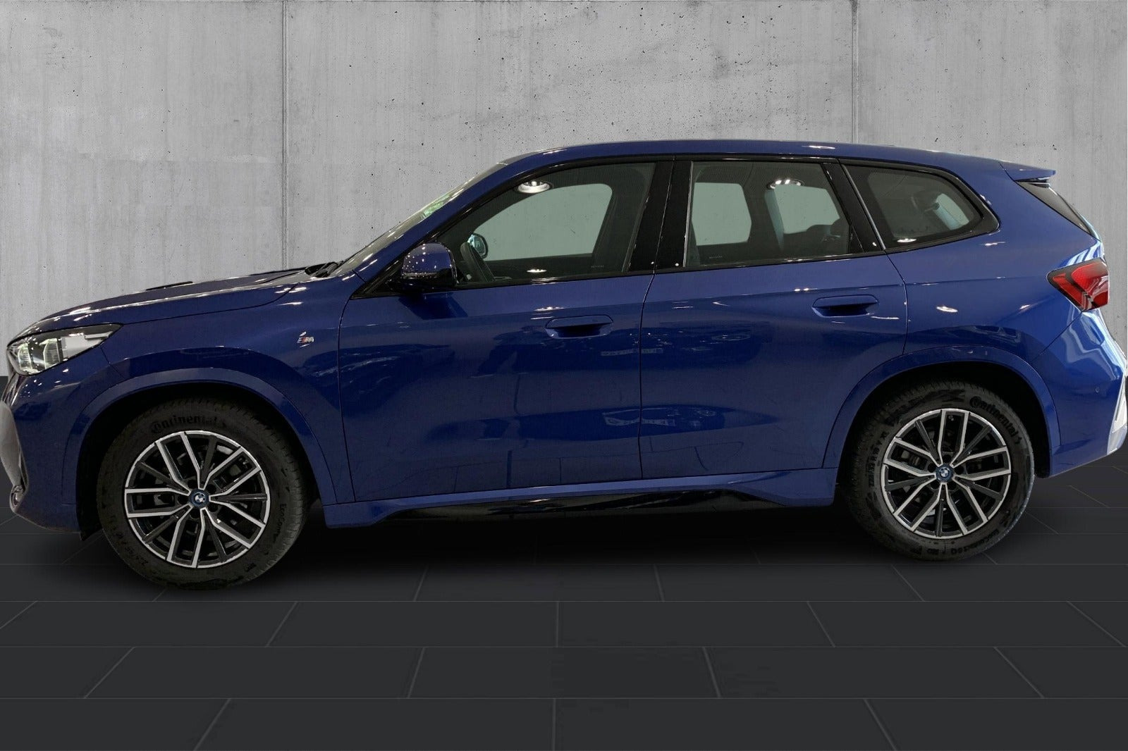 undefined BMW iX1 fra 2024