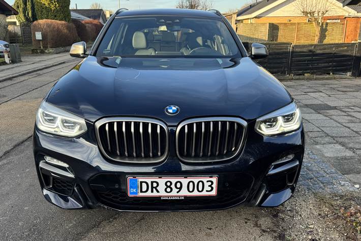 Sort BMW X3 fra 2018