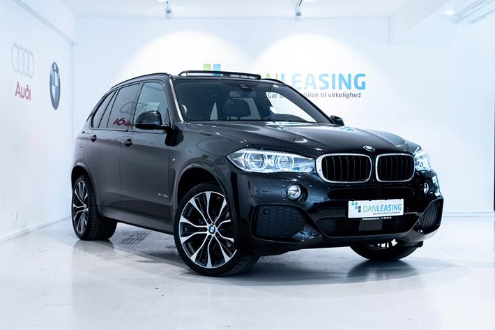 Sort BMW X 5 fra 2018