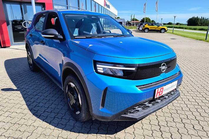 Blå Opel Frontera fra 2025