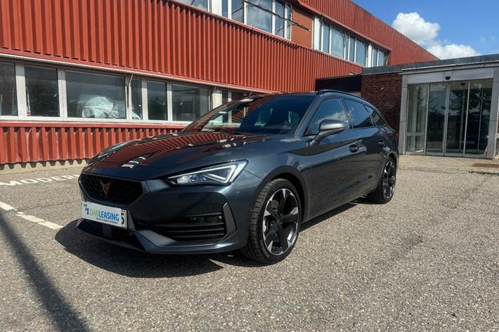 Grå Cupra Leon fra 2023