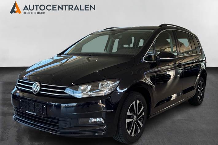 undefined VW Touran fra 2019 set udefra