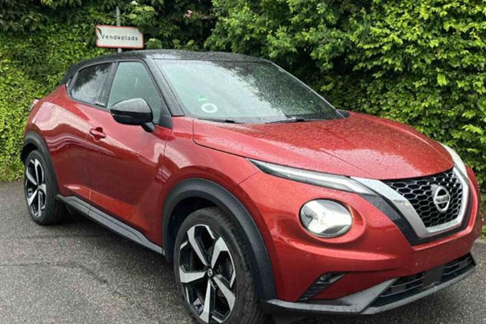 Rød Nissan Juke fra 2021