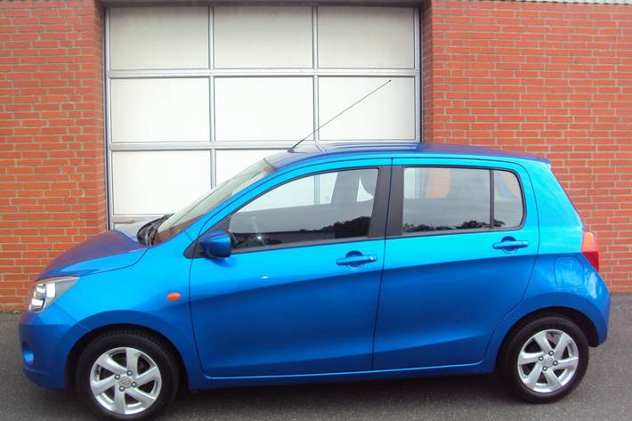 Blå Suzuki Celerio fra 2020