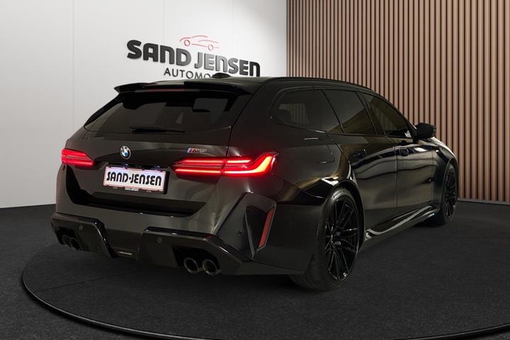 Sort BMW M5 fra 2025