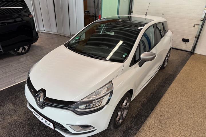 Hvid Renault Clio IV fra 2017
