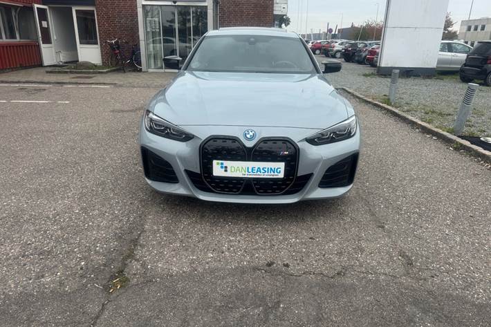 undefined BMW i4 fra 2025