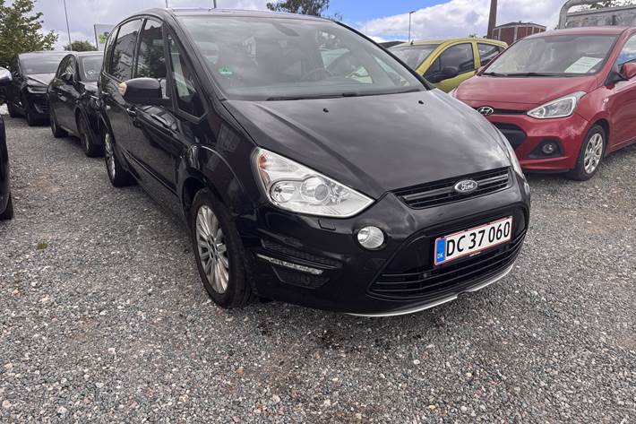 Sort Ford S-MAX fra 2015