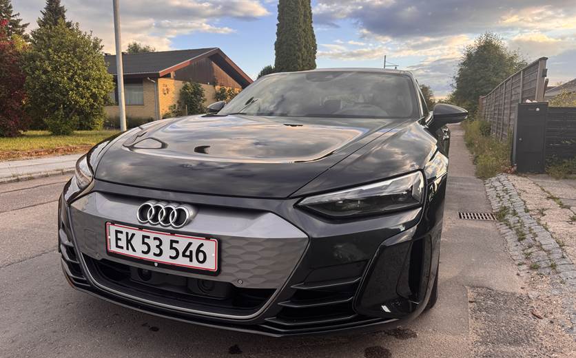 Audi e-tron GT AUDI e-tron GT QUATTRO 2022