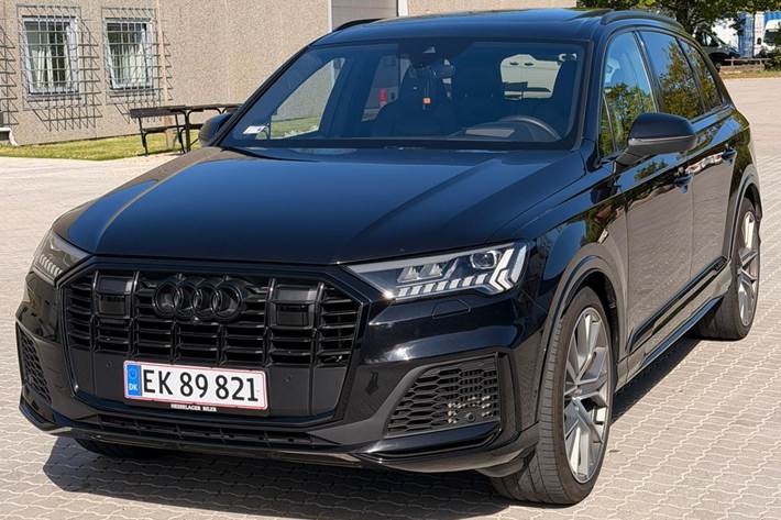 Sort Audi Q7 fra 2021