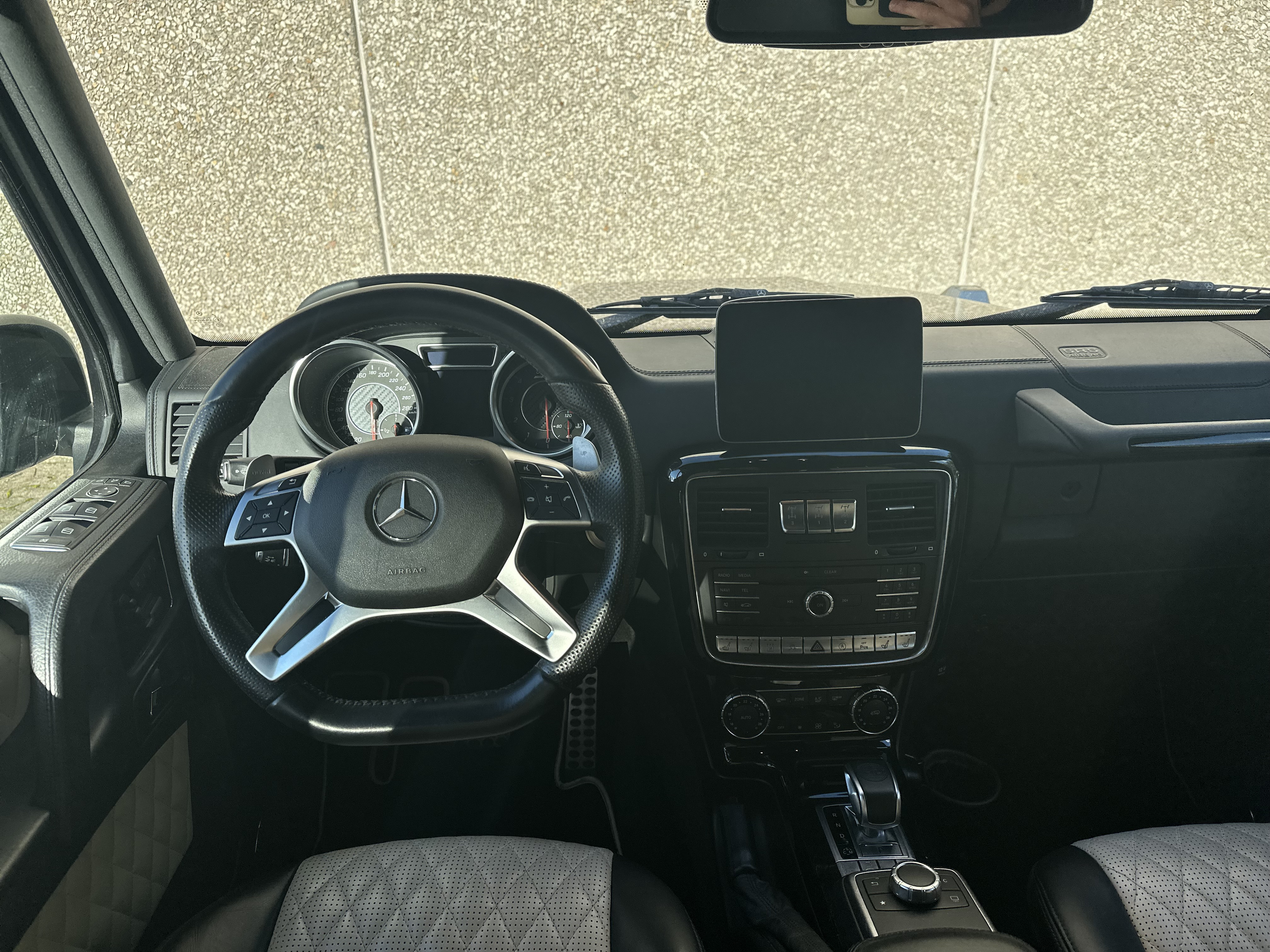 Sort Mercedes - fra 2018