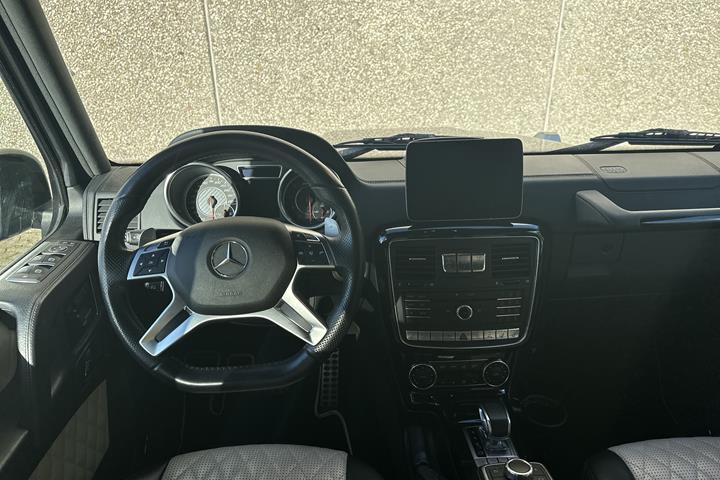 Sort Mercedes - fra 2018