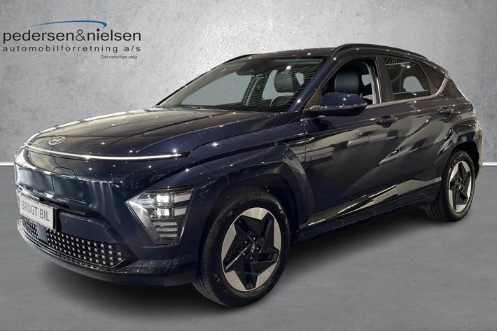 Blå Hyundai Kona fra 2024