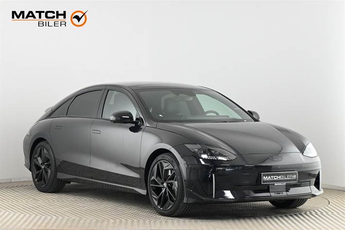 Blå Hyundai Ioniq 6 fra 2023