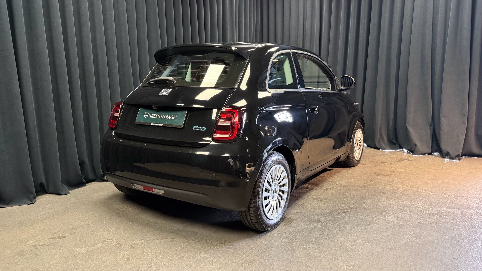 Sort Fiat 500e fra 2023
