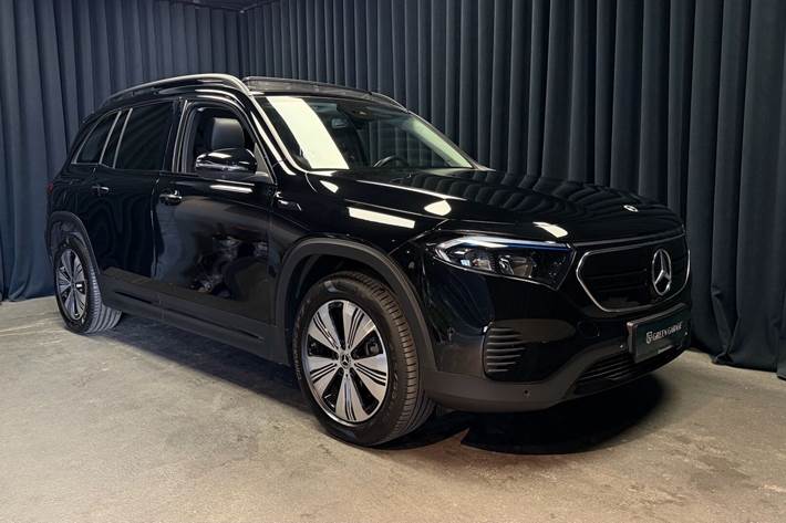 Sort Mercedes EQB 250 fra 2022