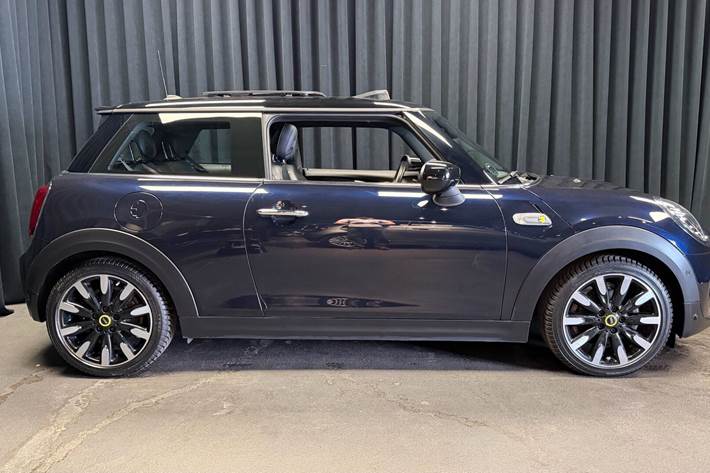 Sort Mini Cooper fra 2020