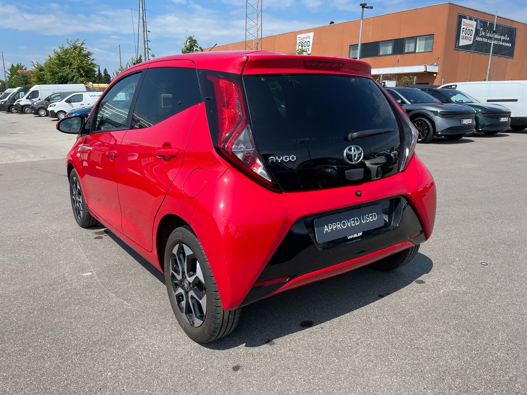 Rød Toyota Aygo fra 2020