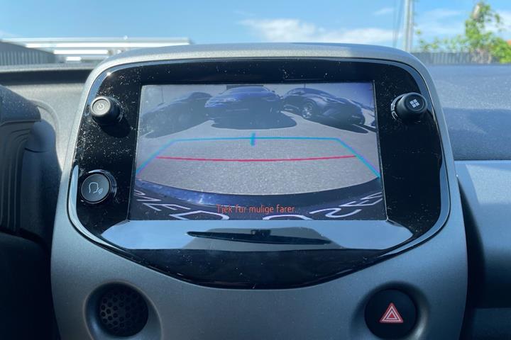 Rød Toyota Aygo fra 2020