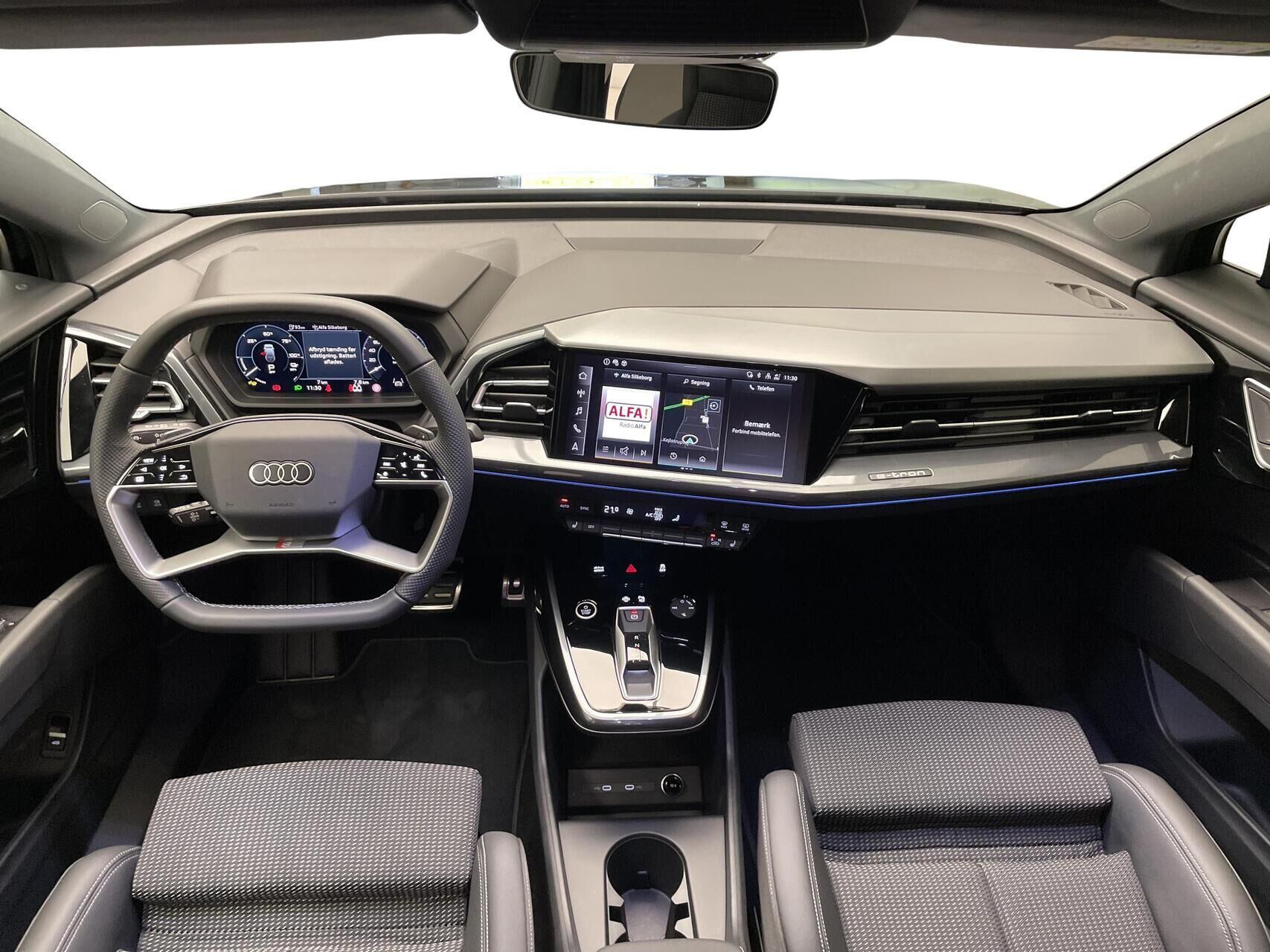 Sort Audi Q4 fra 2026