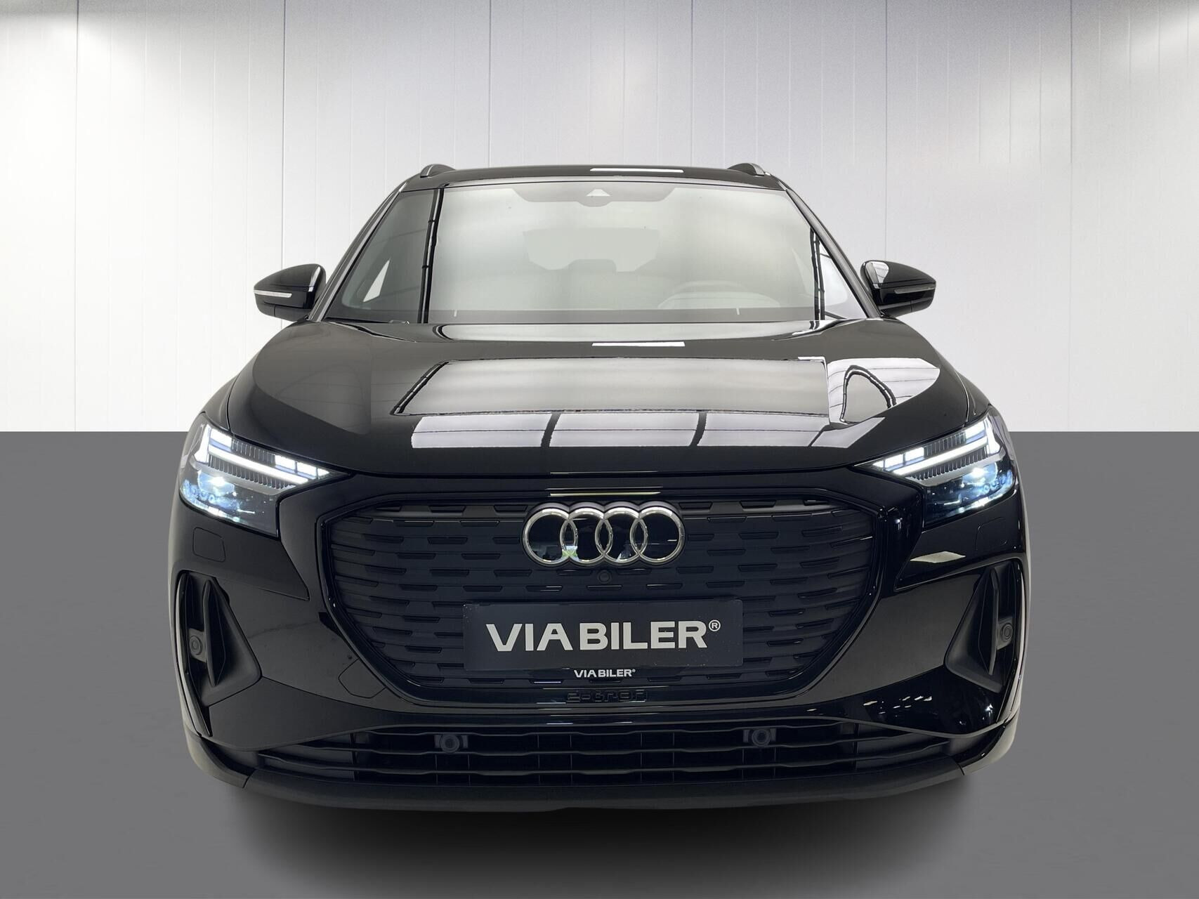 Sort Audi Q4 fra 2026