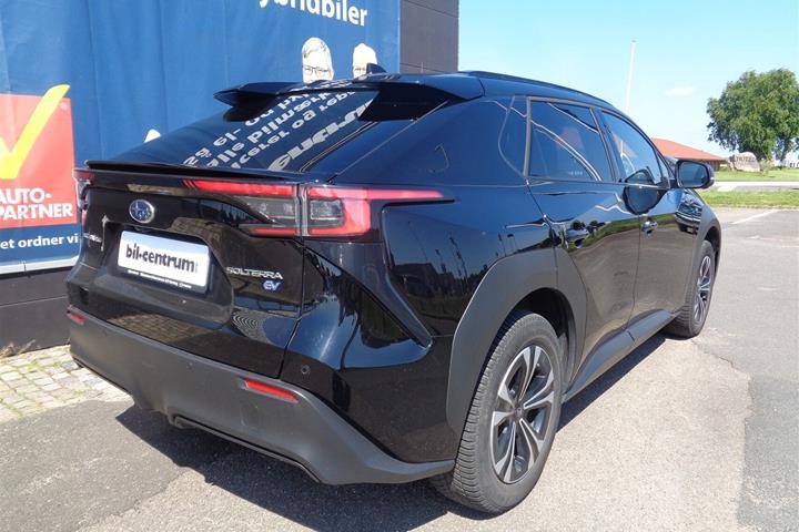 Sort Subaru Solterra fra 2024
