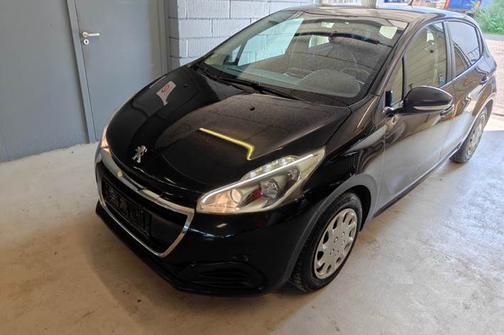 undefined Peugeot 208 fra 2016